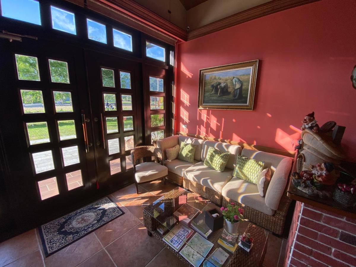 ג'יאושי Luxembourg Hills Homestay מראה חיצוני תמונה