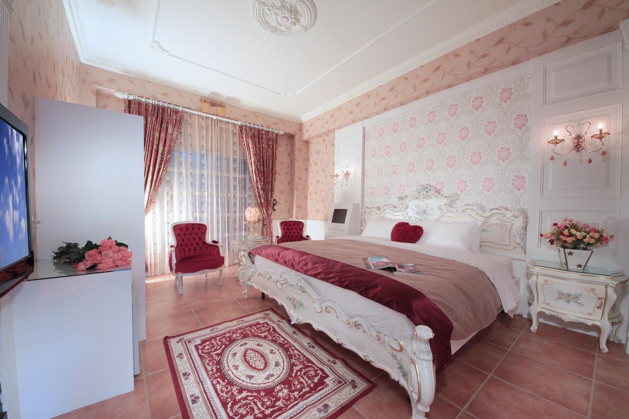 ג'יאושי Luxembourg Hills Homestay מראה חיצוני תמונה