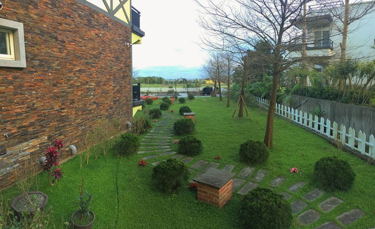 ג'יאושי Luxembourg Hills Homestay מראה חיצוני תמונה